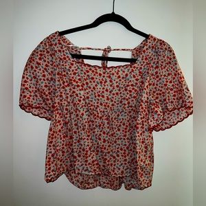 Old Navy Flower Top